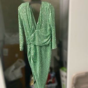 Green v neck sequin dress
